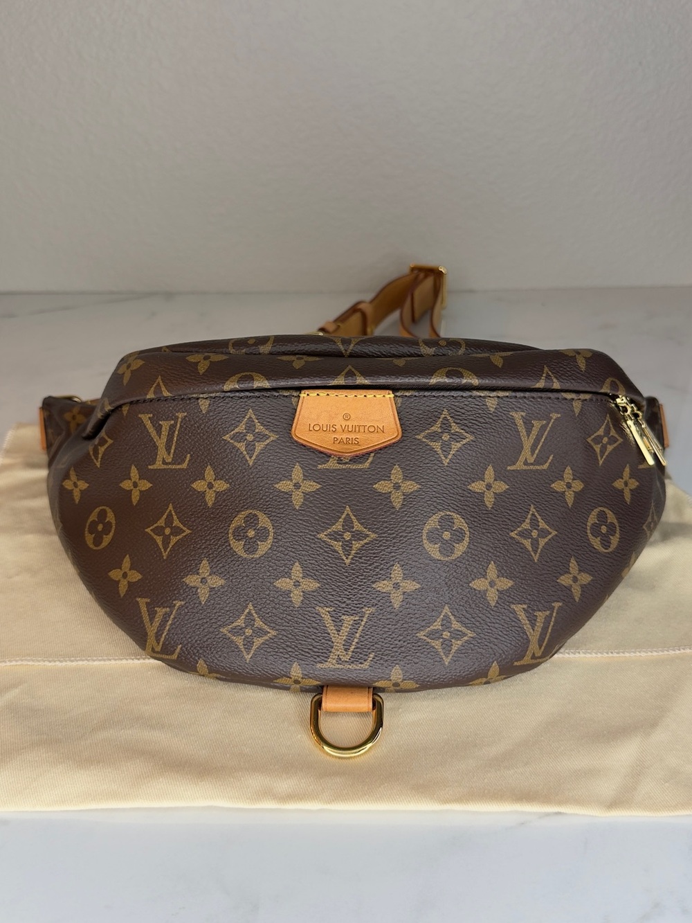 Louis Vuitton Monogram Classic OG Bumbag MM Excellent Condition Authentic! RARE!